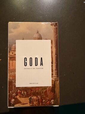 NWT GODA Extrait de Parfum Eau de Parfum - Beige & Brown Artwork Box